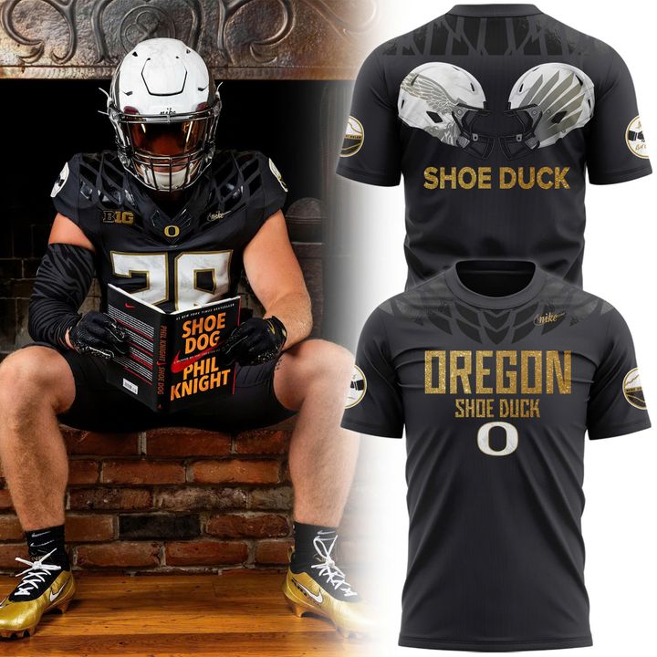 Oregon Duck Shoe Duck Black T-shirt